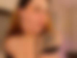 Live cam show with Susan - Shaved Pussy on pussylord.com