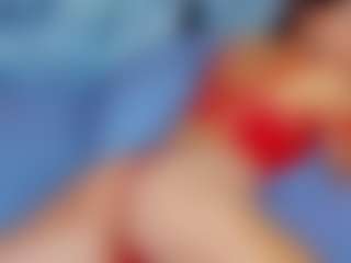 Live cam show with Adoralynn - Squirt Toys on Camiplay Live
