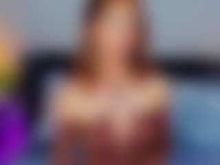 Live cam show with Adoralynn - Shaved Pussy on CamwithHer