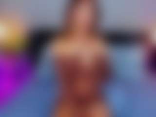 Adoralynn's Live Sex Cam Show