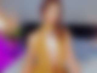 Live cam show with Adoralynn - Big Ass on Dare Cams
