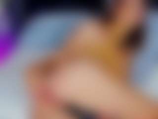 Live cam show with Adoralynn - Big Ass on luckytryst.com