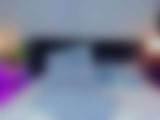 Live cam show with Adoralynn - Petite Teen (18+) on hotwifechat.live
