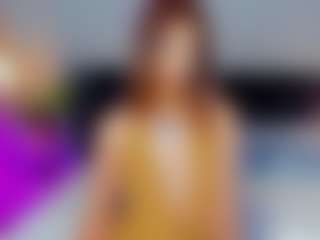 Live cam show with Adoralynn - Anal Teen (18+) on CamSextacy