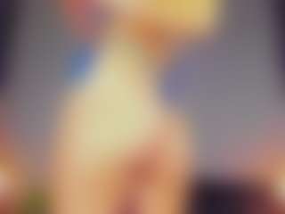 Live cam show with Adoralynn - Cute on SpankPalCams