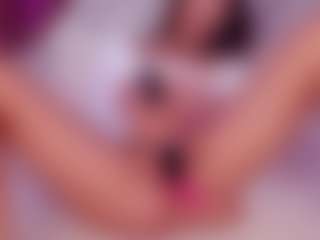 Live cam show with Adoralynn - Living Room on Camsoda
