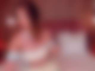 Live cam show with Adoralynn - Latina on hrnylive.com