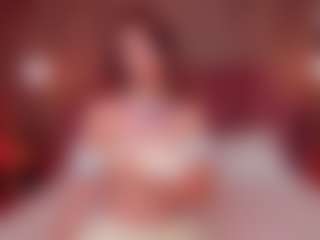 Live cam show with Adoralynn - Anal Teen (18+) on Free Soda