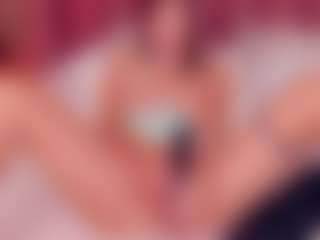 Live cam show with Adoralynn - Spinner on Milf Play