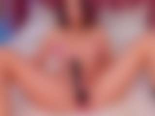 Live cam show with Adoralynn - Gamer Latina on nudelive.tv
