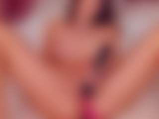 Adoralynn's Live Sex Cam Show