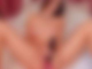 Live cam show with Adoralynn - Spank Latina on Camsoda