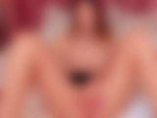 Live cam show with Adoralynn - Lush Teen (18+) on Camsoda