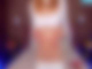 Live cam show with Adoralynn - Squirt on sexytreat.net
