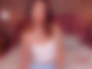 Live cam show with Adoralynn - Anal Teen (18+) on Camsoda