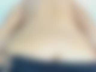 Live cam show with Sara - Toys on Soda Cam