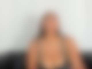 Live cam show with Sara - Bondage on liverealitysex.com