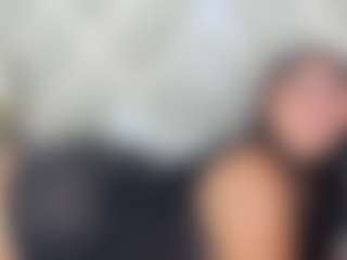 Live cam show with Sara - Ass Clapping on Hubzter Live