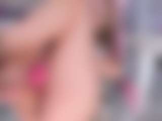 Live cam show with Chloe - Petite on crypto-cams