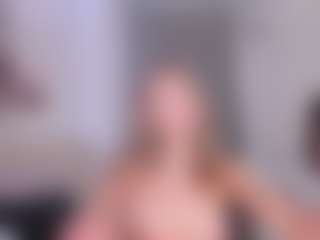 Chloe's Live Sex Cam Show