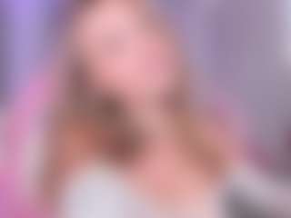 Chloe's Live Sex Cam Show