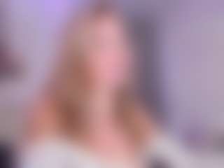 Chloe's Live Sex Cam Show