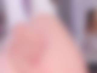 Chloe's Live Sex Cam Show