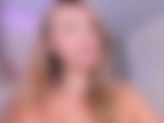 Chloe's Live Sex Cam Show