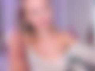 Chloe's Live Sex Cam Show