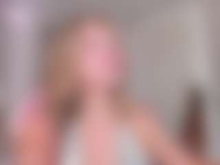 Chloe's Live Sex Cam Show