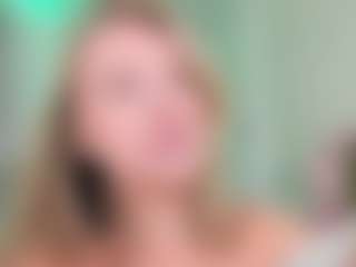 Chloe's Live Sex Cam Show