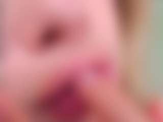 Chloe's Live Sex Cam Show