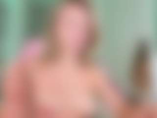 Chloe's Live Sex Cam Show