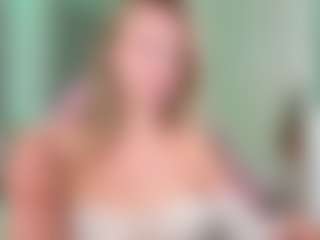 Chloe's Live Sex Cam Show