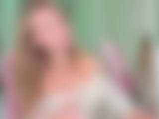 Chloe's Live Sex Cam Show