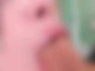 Chloe's Live Sex Cam Show