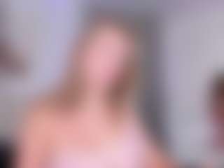 Chloe's Live Sex Cam Show