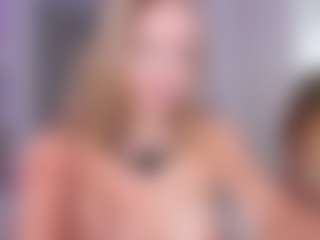Live cam show with Chloe - Double Penetration on Dare Cams