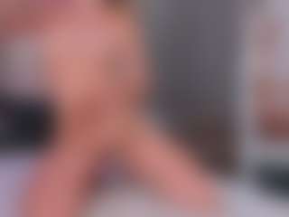 Chloe's Live Sex Cam Show