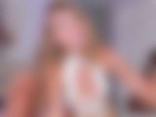 Chloe's Live Sex Cam Show
