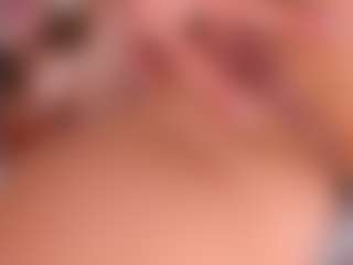 Chloe's Live Sex Cam Show