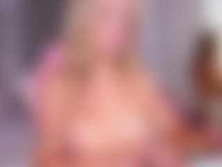 Chloe's Live Sex Cam Show