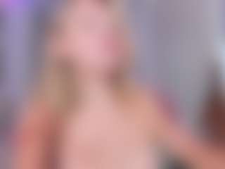 Chloe's Live Sex Cam Show