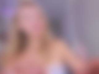 Live cam show with Chloe - Young Adult on Uber Horny