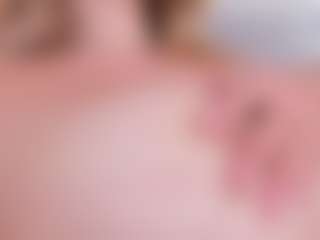 Chloe's Live Sex Cam Show