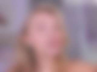 Chloe's Live Sex Cam Show