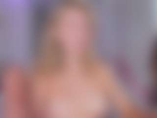 Chloe's Live Sex Cam Show