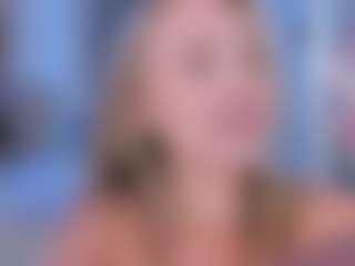 Chloe's Live Sex Cam Show