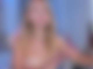 Live cam show with Chloe - Squirt Blonde Hair on realtime-chat