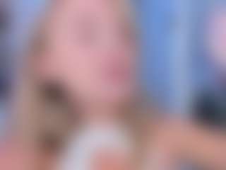 Chloe's Live Sex Cam Show